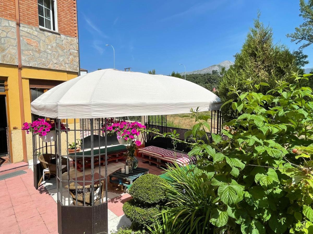 Hostel Arenos Velilla del Rio Carrion Dış mekan fotoğraf